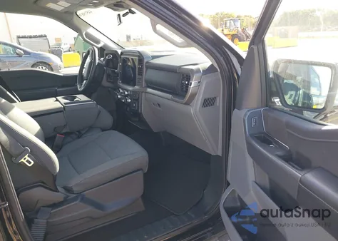 2025 Ford F-150 Xlt z USA, uszkodzony, nr VIN 1FTEW3LP0SKE15955